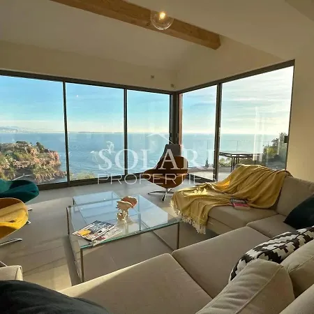Modern Close To Beaches And Village Willa *