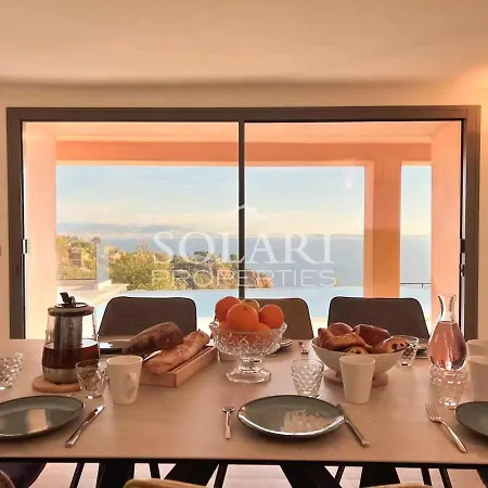 Modern Close To Beaches And Village Willa *